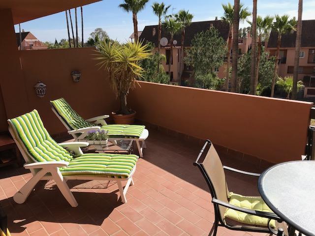 2236-Lovely Groundfloor With Pool View Casares Zewnętrze zdjęcie